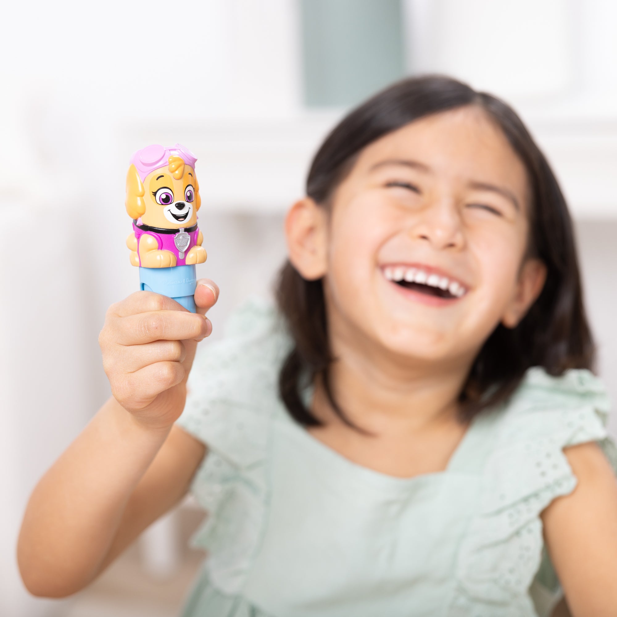 Sticker WOW!™ Activity Pad & Sticker Stamper - PAW Patrol Skye - Image 6