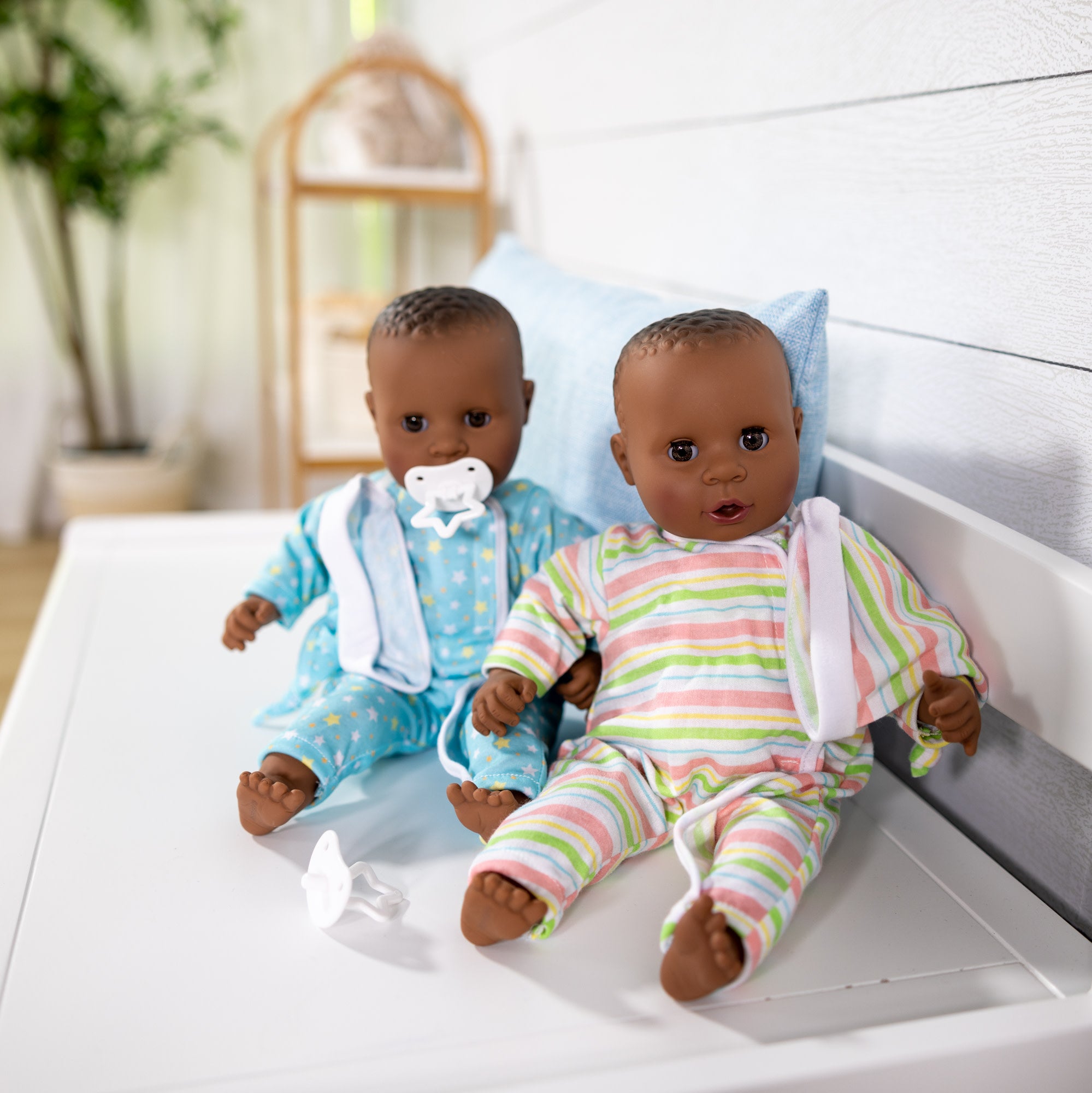 Mine to Love Twins Tyler & Taylor Dolls - Image 9