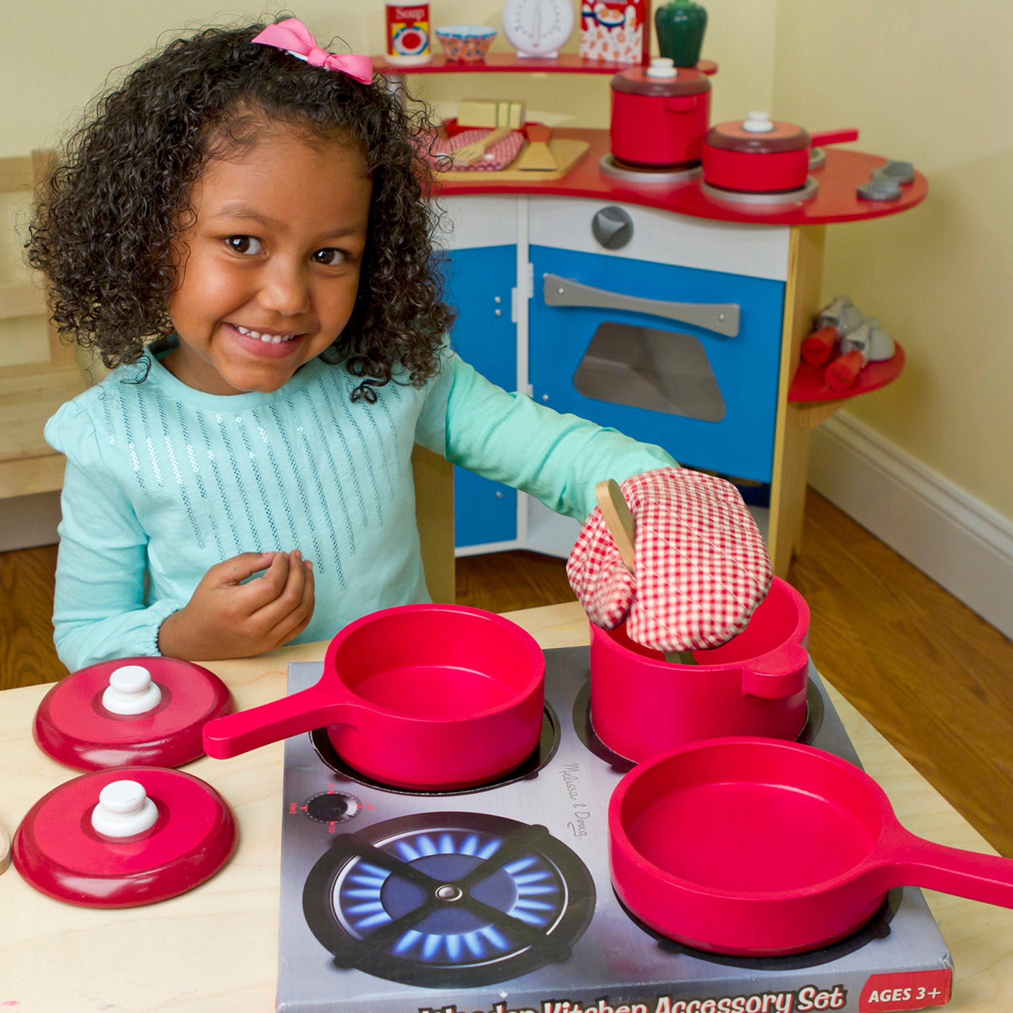 Wooden Kitchen Accessory Play Set - Image 2