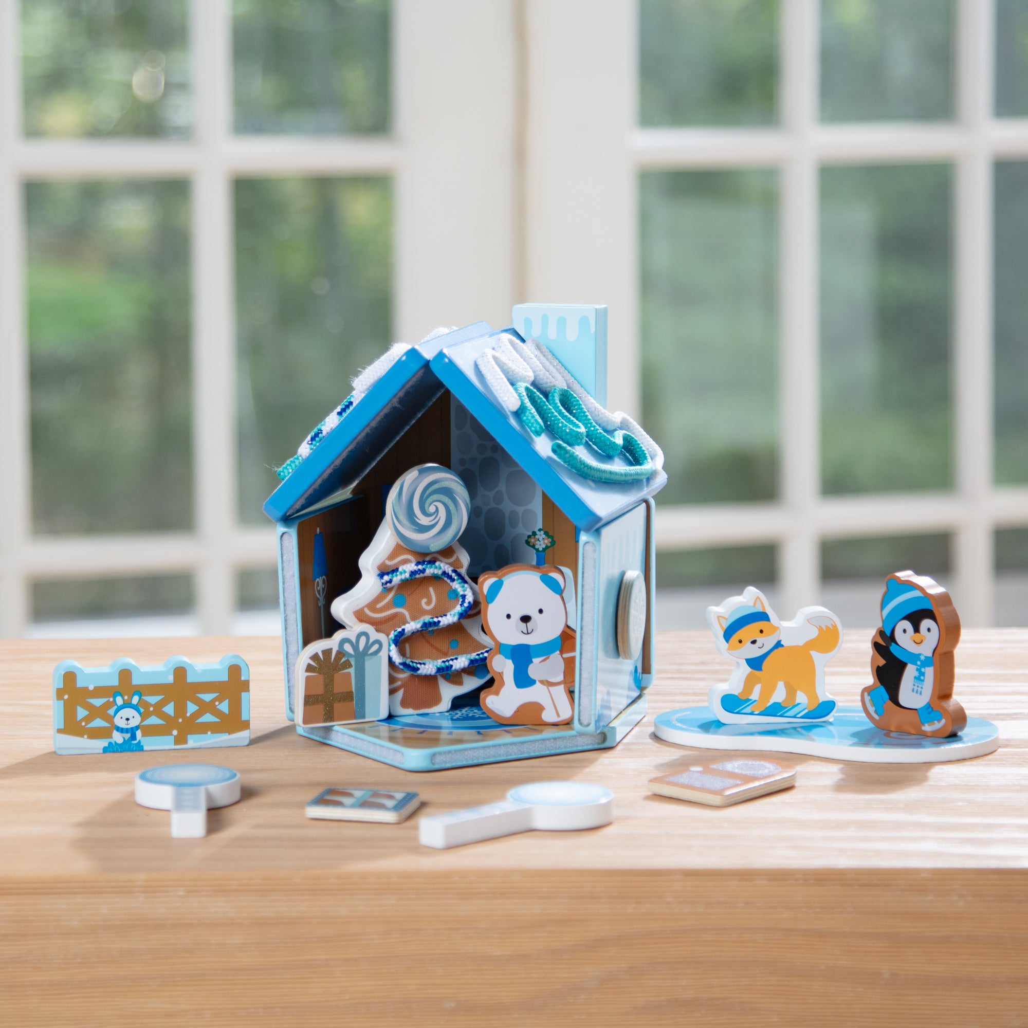 Wooden Gingerbread House Play Set – Winter Frost - Image 8