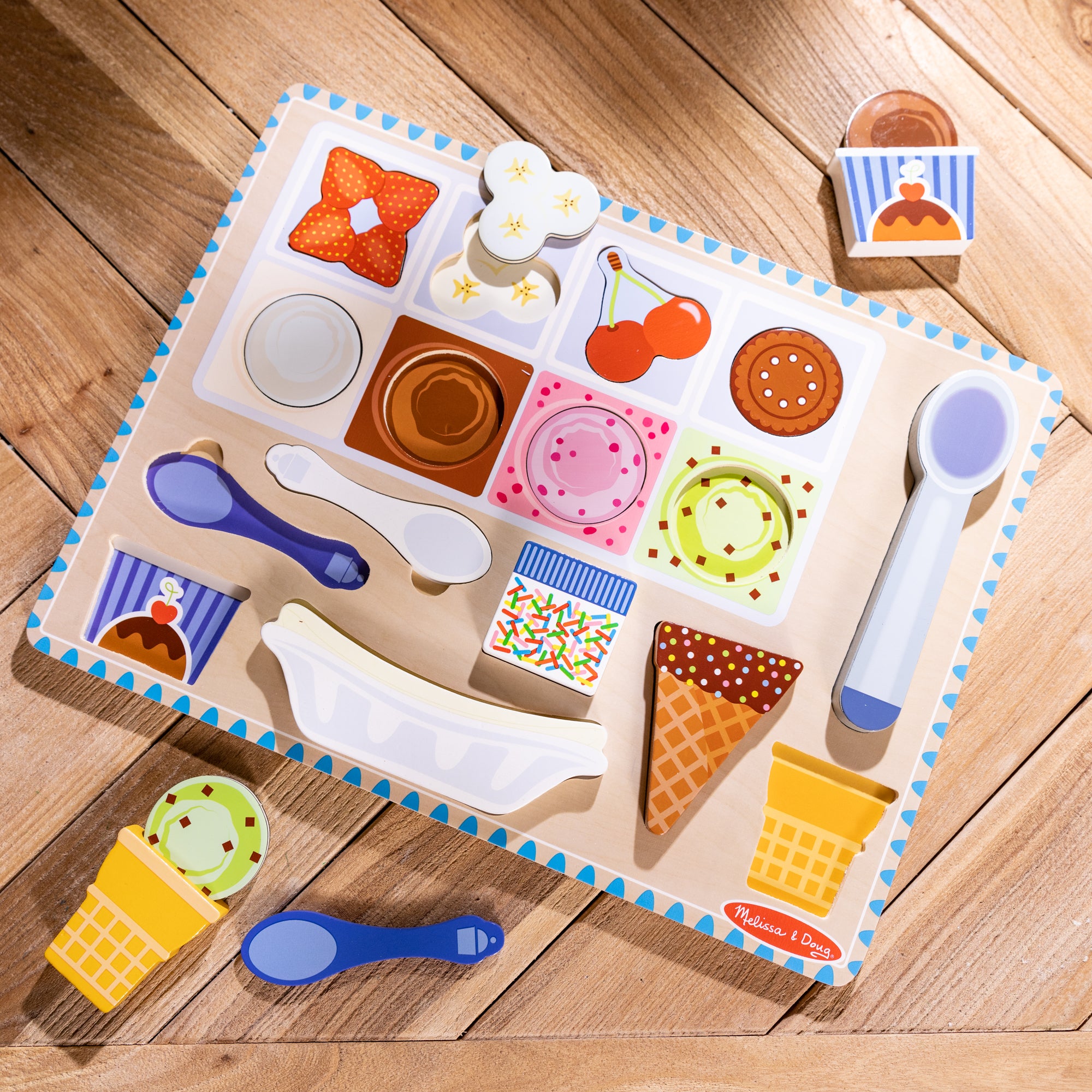 Wooden Magnetic Ice Cream Puzzle & Play Set - 16 Pieces - Image 9