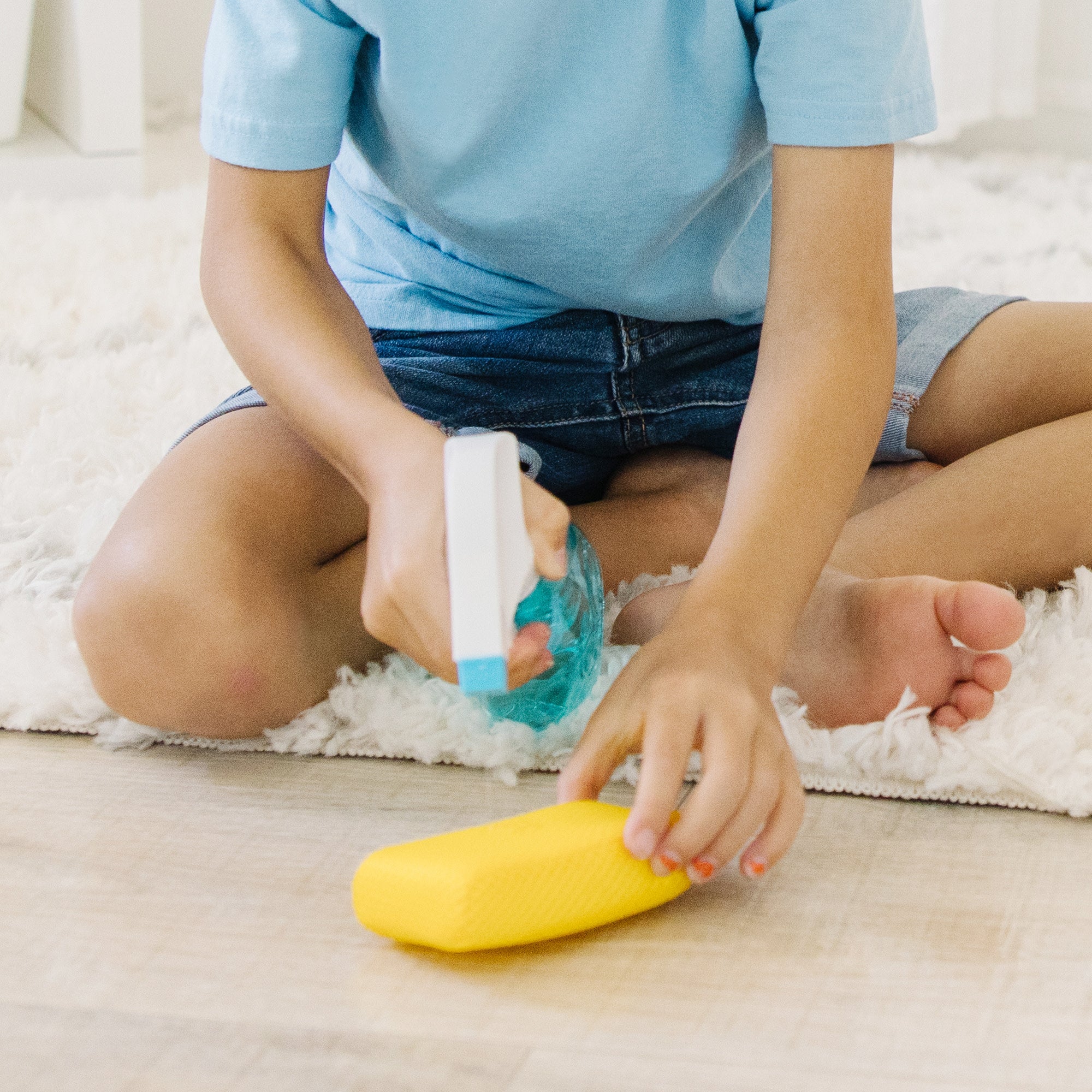 Deluxe Sparkle & Shine Cleaning Set - Image 4