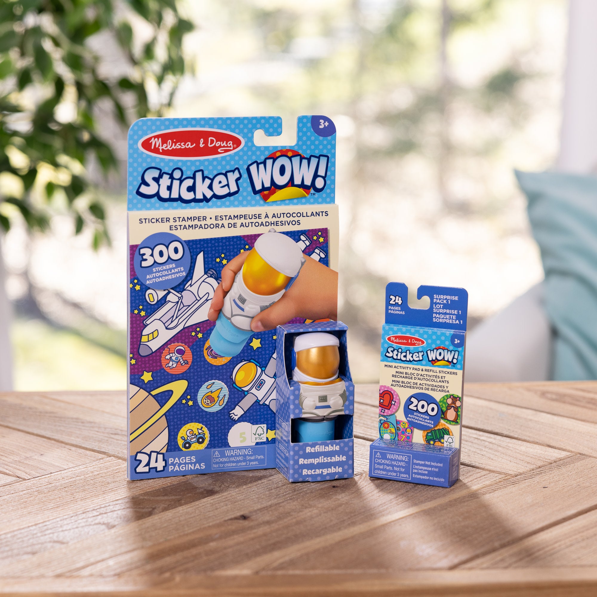 Sticker WOW!™ Astronaut Bundle: Activity Pad & Sticker Stamper + Mini Activity Pad and 200 Refill Stickers - Image 9