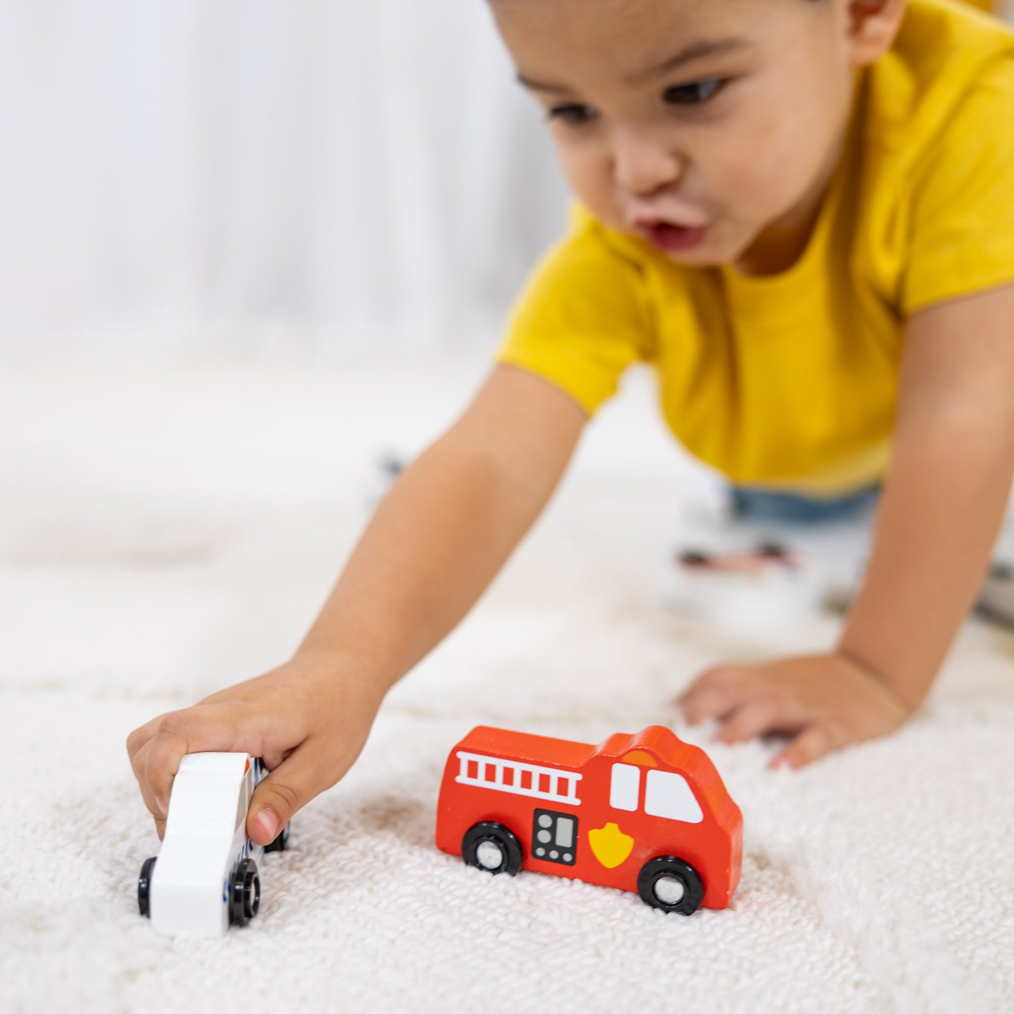 Wooden Town Vehicles Set - Image 5