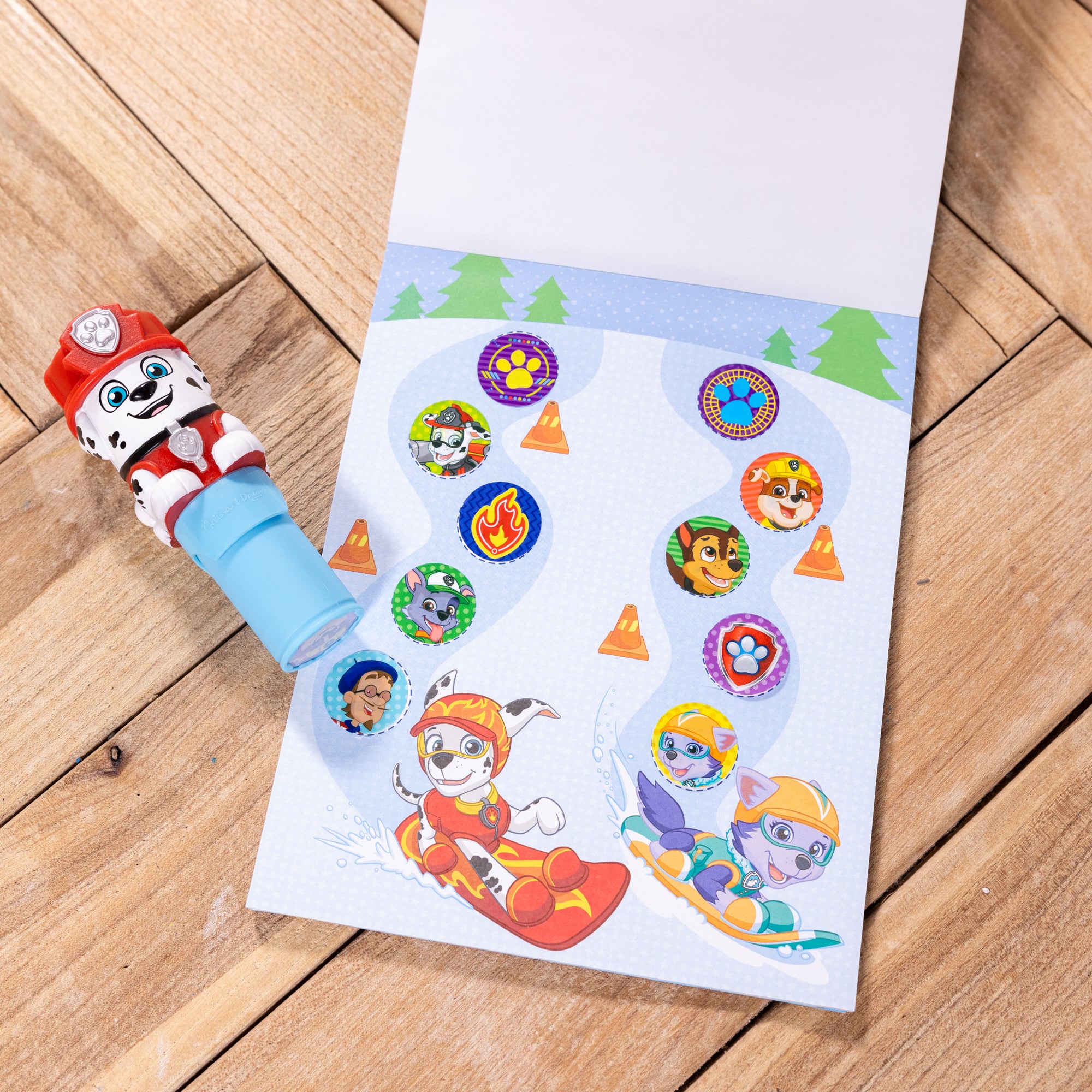 Sticker WOW!™ Activity Pad & Sticker Stamper - PAW Patrol Marshall - Image 9