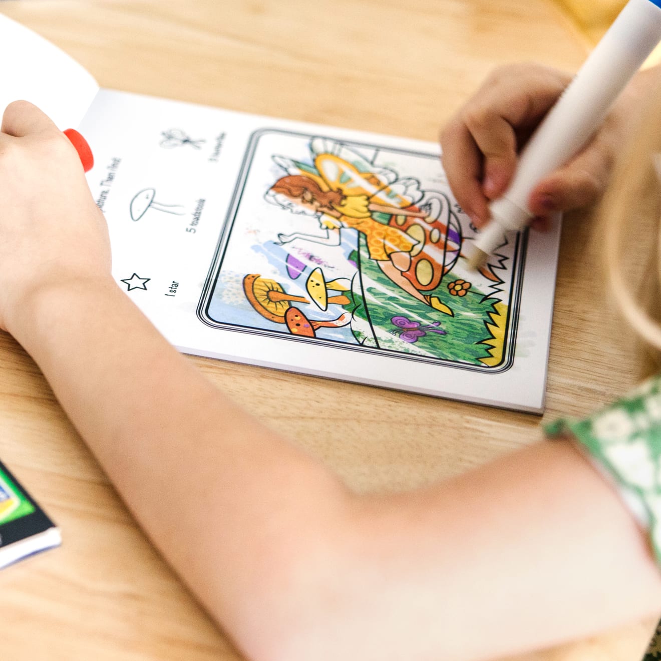 On the Go ColorBlast No-Mess Coloring Pad - Fairies - Image 6