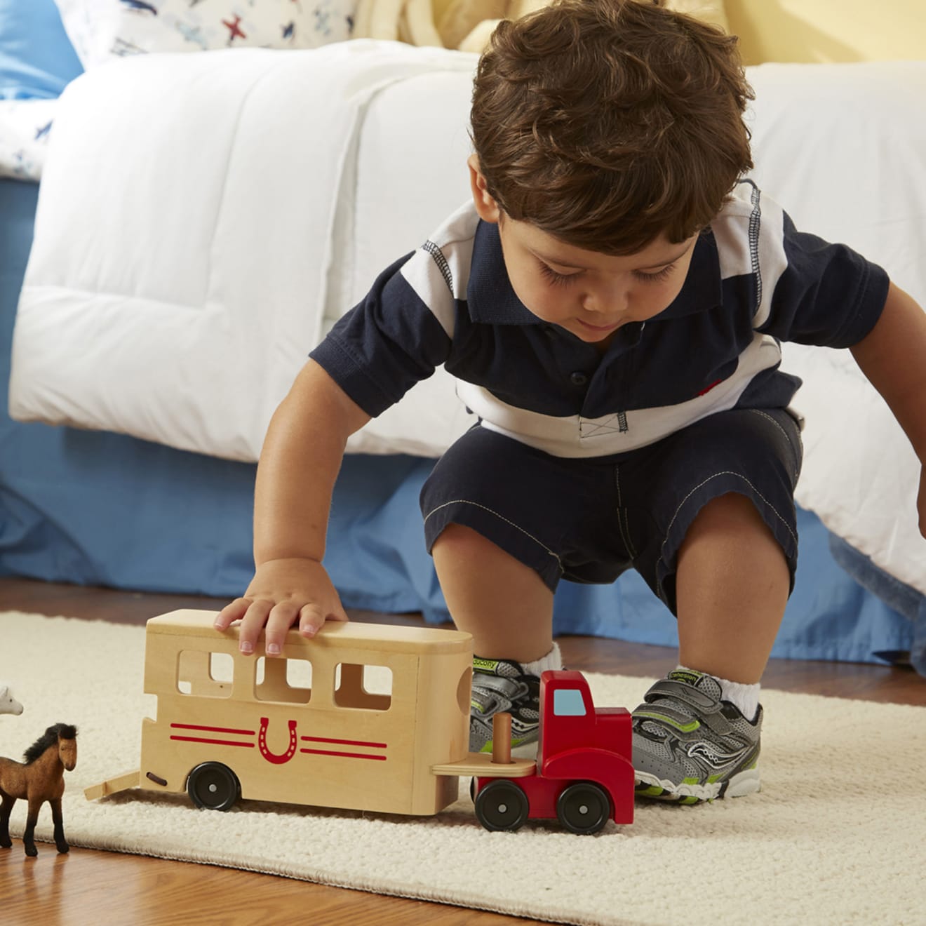 Horse Carrier Wooden Vehicles Play Set - Image 2