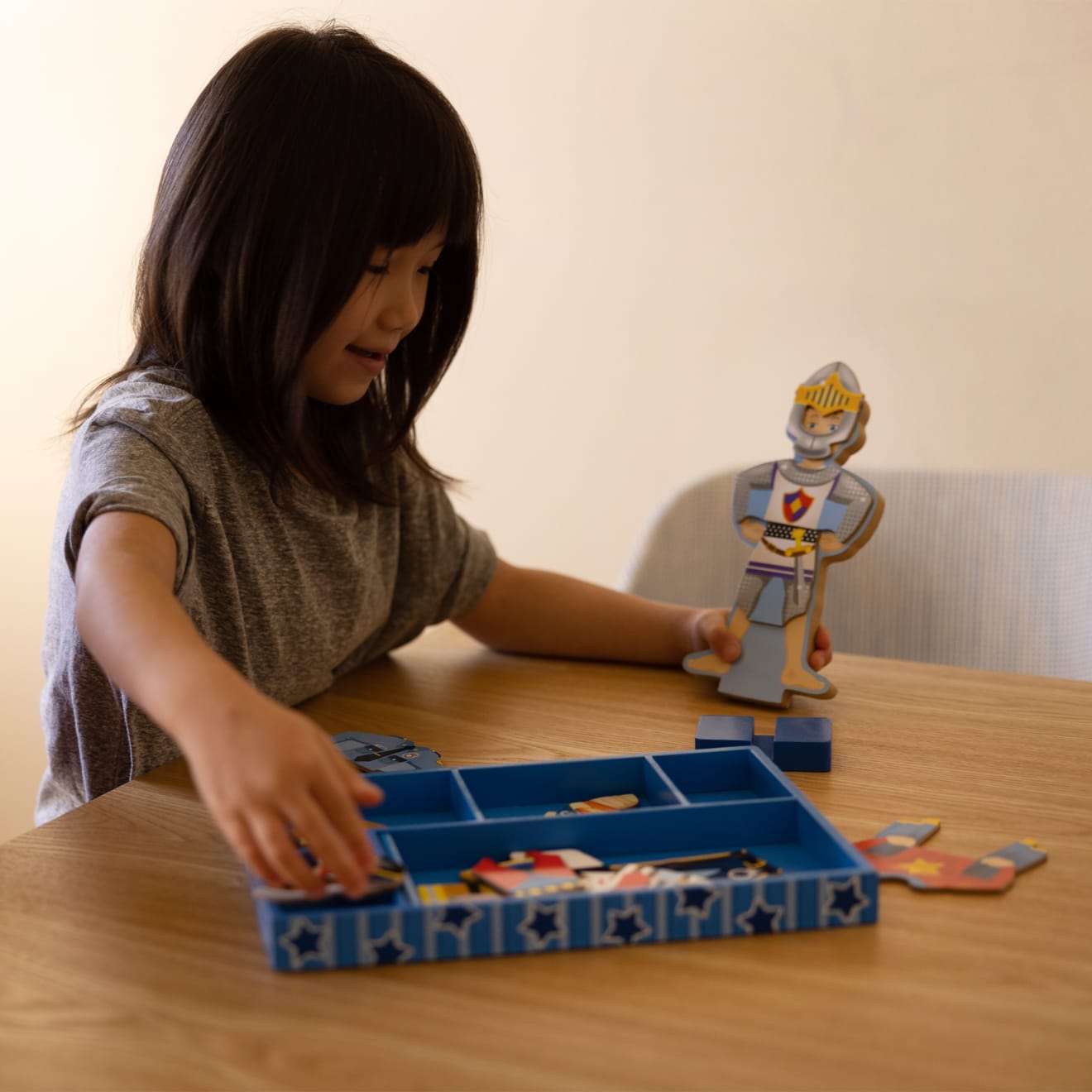 Joey Magnetic Dress-Up Set - Image 7