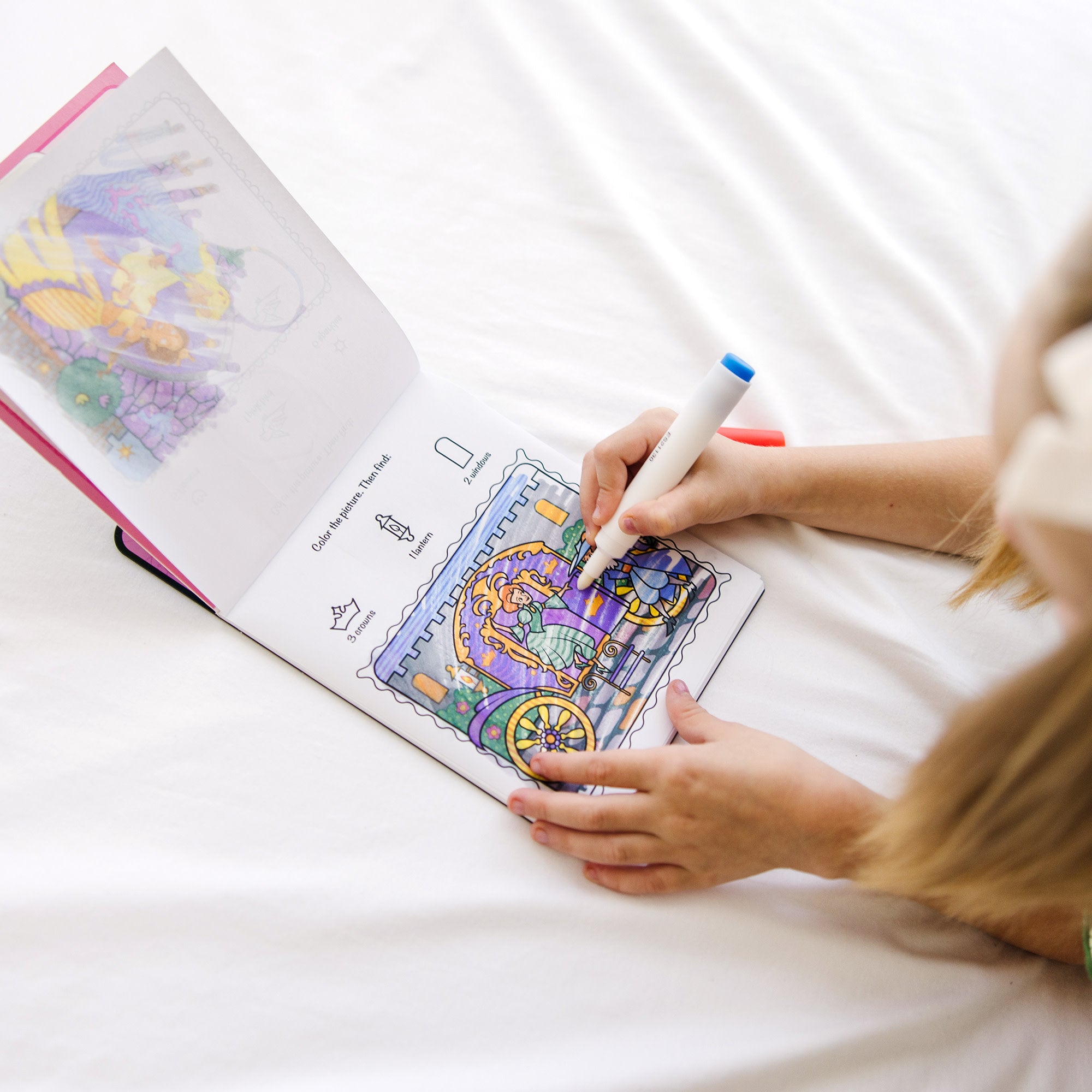 On the Go™ ColorBlast Color Reveal Pad – Princess - Image 5