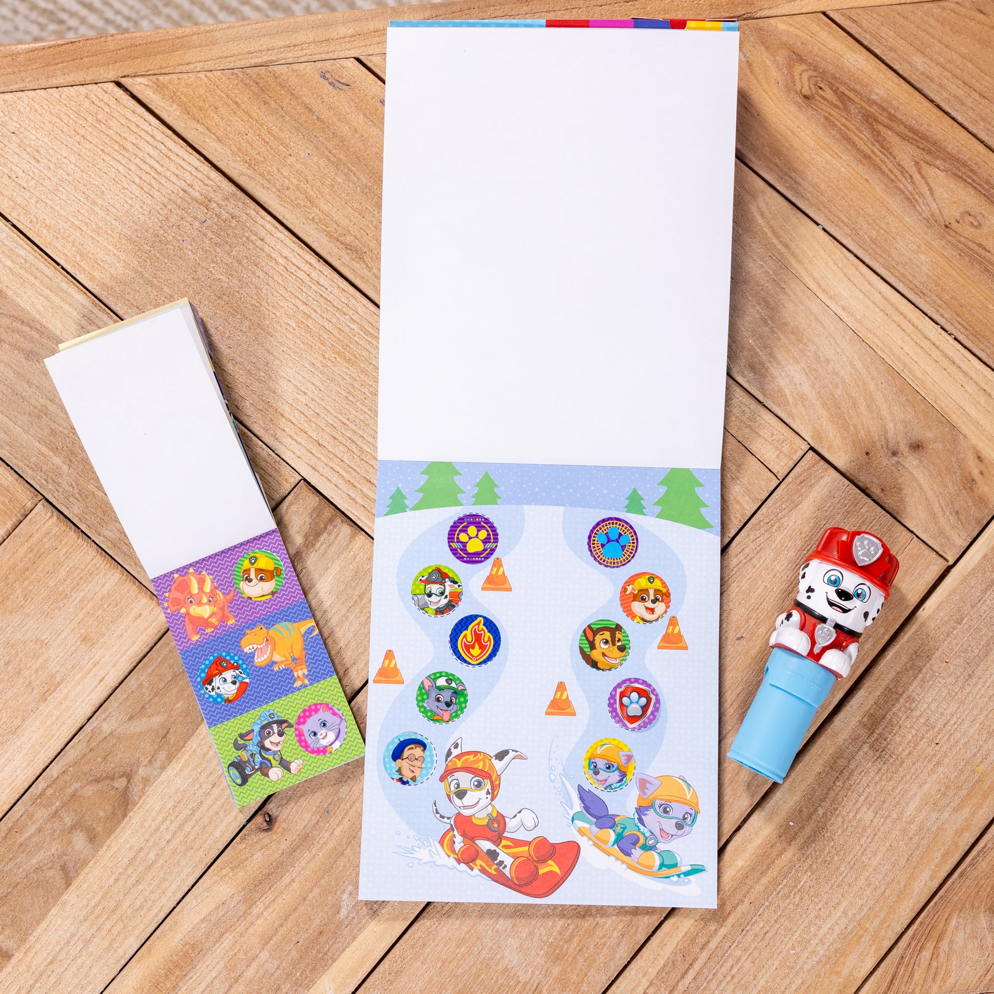 Sticker WOW!™ PAW Patrol Marshall Bundle: Activity Pad & Sticker Stamper + Mini Activity Pad and 200 Refill Stickers - Image 9