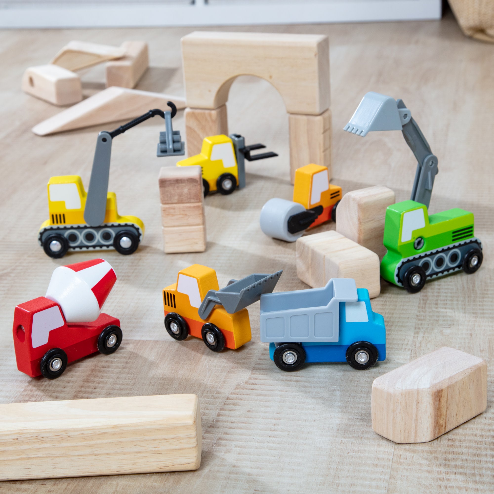 Wooden Construction Site Vehicles - Image 6