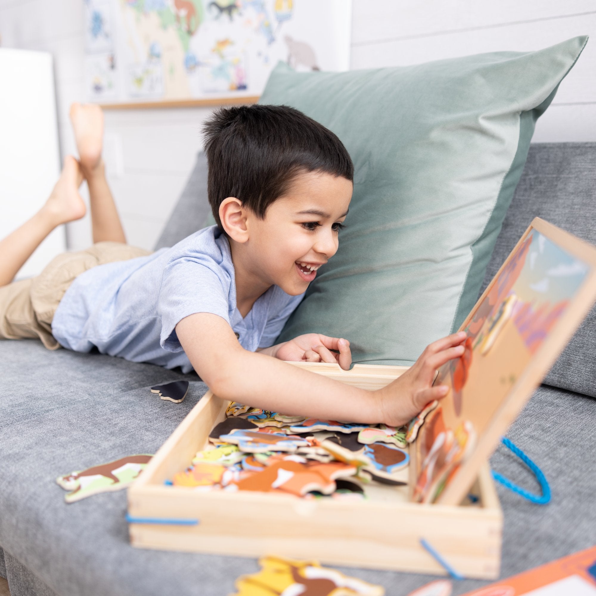 National Parks Picture Matching Magnetic Game - Image 4